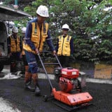 Pemkab Bekasi Kebut Perbaikan Jalan Rusak Jelang Arus Lebaran