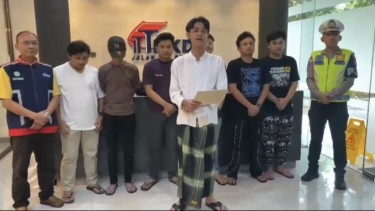 Para Pengemudi Mobil Konvoi Zig-zag di Tol Becakayu Berujung Minta Maaf Usai Diberikan Teguran Polisi