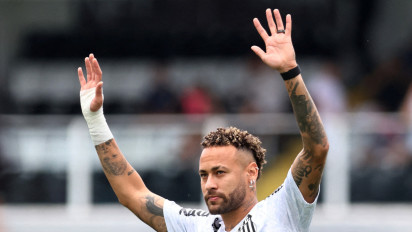 Neymar Digugat Koki Pribadi, Ngaku Dipaksa Kerja 16 Jam Sehari dan Masak untuk 150 Orang