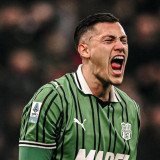 Media Belanda Tak Habis Pikir Lihat Jay Idzes, Bisa-bisanya Kini Jadi Pemain Termahal dalam Sejarah Timnas Indonesia