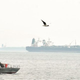 Donald Trump Panik Selat Hormuz Ditutup Iran, AS Izinkan Rusia Pasok Minyak Global