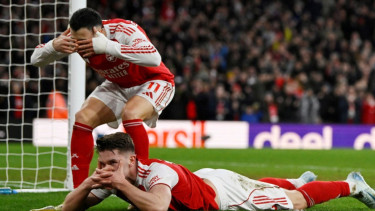 Drama Piala FA: Arsenal Lolos Berkat Gol Spektakuler Eberechi Eze di Kandang Mansfield Town