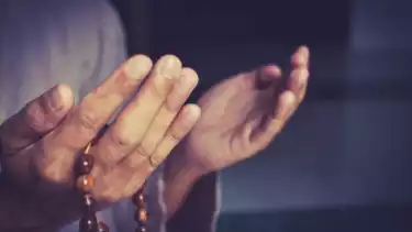 Ternyata Model Sajadah Begini yang Merusak Pahala Ibadah Shalat