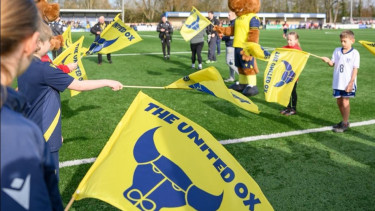 Oxford United Berduka, Junior Ole Romeny Meninggal Kolaps di Tengah Pertandingan