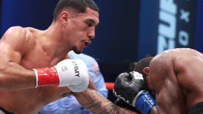 Rekap Hasil Tinju Zuffa Boxing 04: Sulut Emosi Brandon Glaton, Jai Opetaia Raih Gelar Juara Dunia