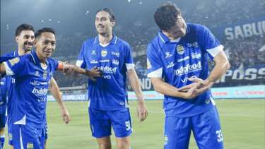 Persib Lebaran Lebih Cepat, Puncak Klasemen Milik Maung Bandung Usai Kalahkan Persik Kediri