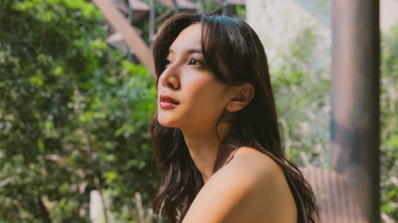 Armand Maulana Beberkan Kondisi Sheila Dara di Tengah Duka Kepergian Vidi Aldiano
            - galeri foto