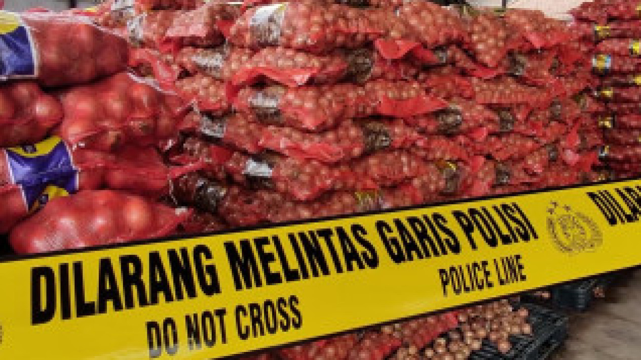 Polisi Tetapkan Tersangka Kasus Impor Bawang Bombai Ilegal di Kota Malang
            - galeri foto