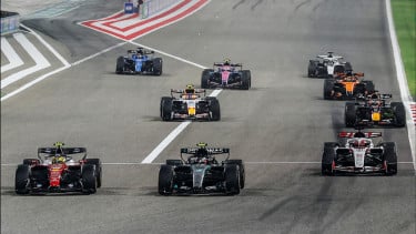 Polemik Regulasi Baru F1 2026 Masih Berlanjut, Carlos Sainz Ingatkan Banyaknya Komentar Buruk Bisa Rusak Citra Formula 1