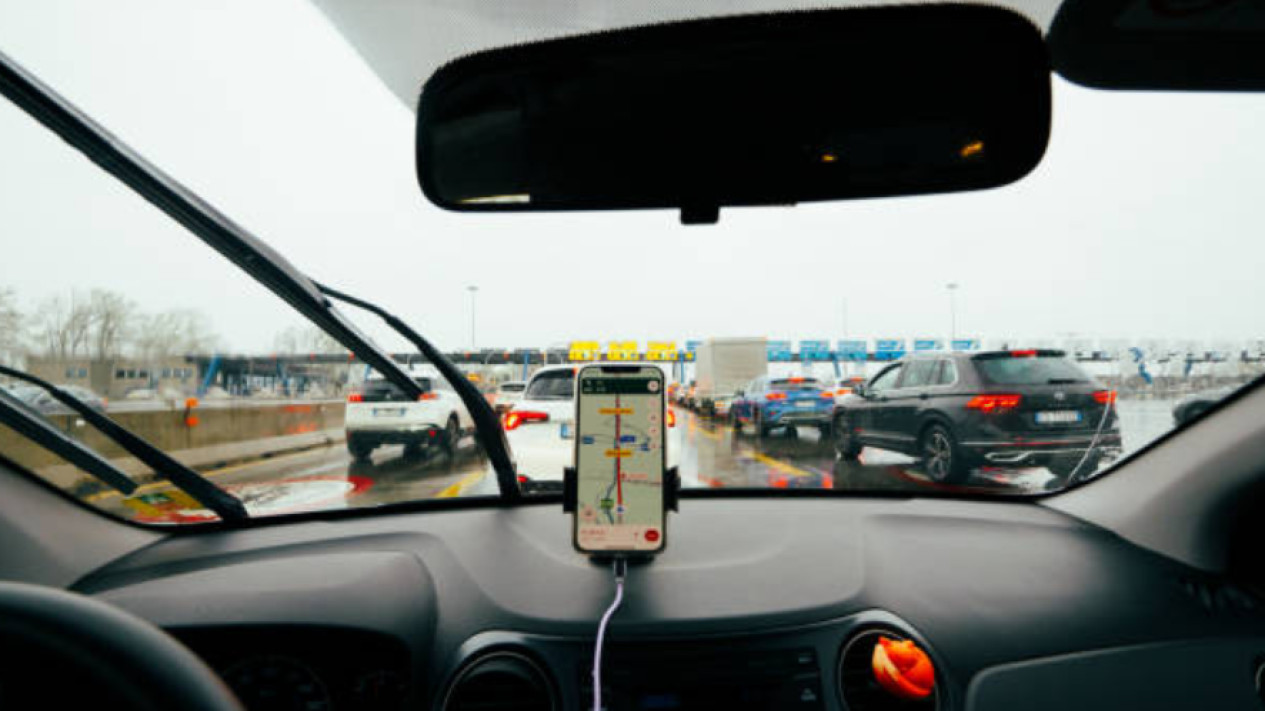 Tips Wajib Mudik Lebaran 2026 Saat Musim Hujan: Jangan Anggap Sepele, Cek Bagian Vital Mobil Ini Sebelum Berangkat!
            - galeri foto