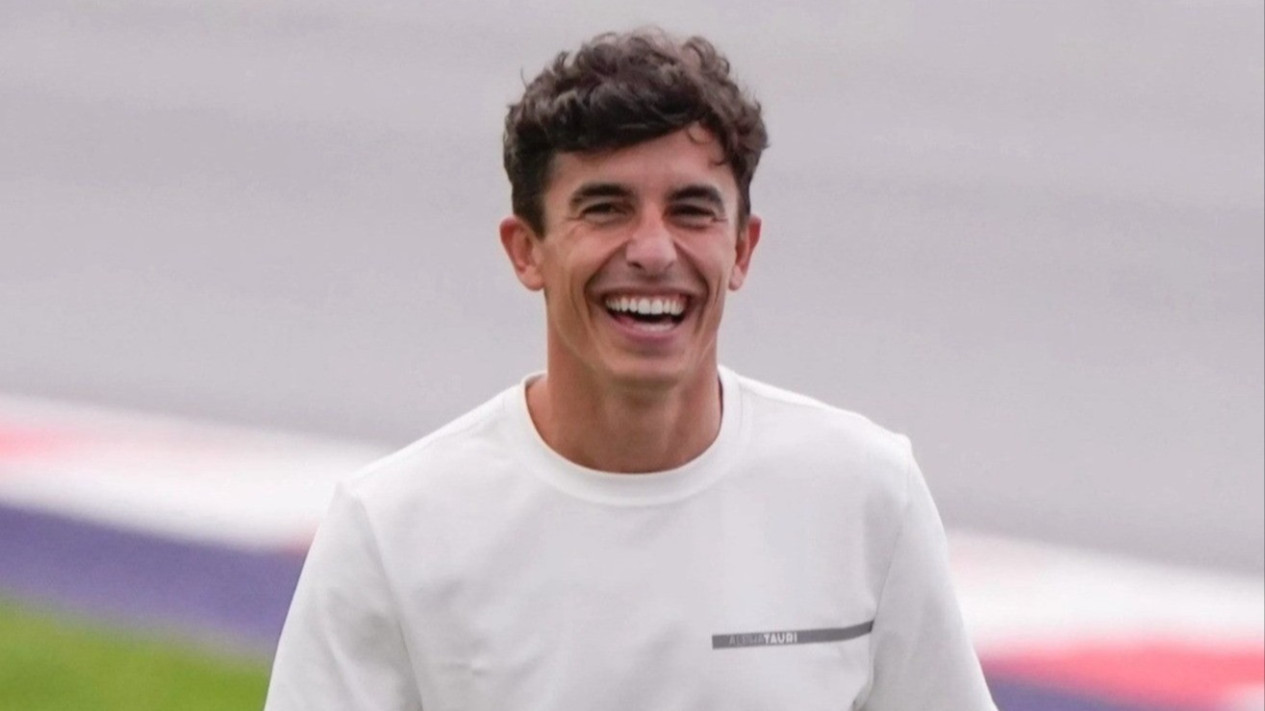 Jalani Debutnya di Moto2 Pasca Cedera Parah, Juara Bertahan Moto3 Ini Dapat Saran Berharga dari Marc Marquez
            - galeri foto