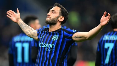 Cedera dan Kontrak Mandek, Masa Depan Hakan Calhanoglu di Inter Milan Makin Tidak Jelas