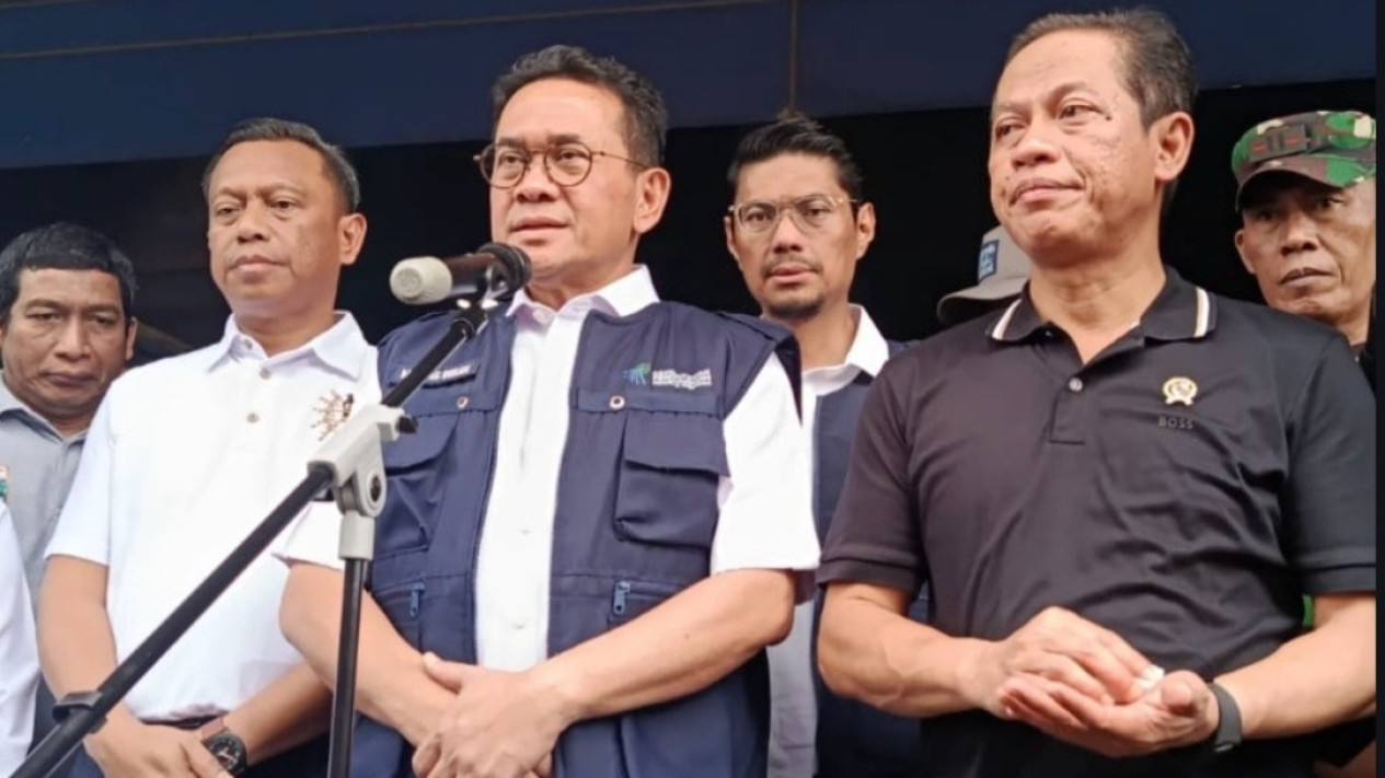 Jelang Hari Raya Idul Fitri, Menteri Perdagangan Pastikan Harga Kebutuhan Bahan Pokok di Pasar Terkendali
            - galeri foto