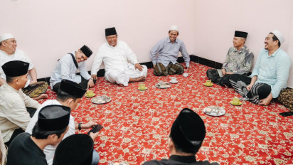 Berkunjung ke Ponpes Al Munawir, PSI Ambil Jeda dan Ngecharge Batin