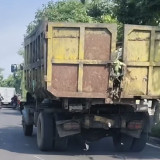 DPRD Surabaya Desak Pemkot Evaluasi Truk Sampah Tak Layak Jalan