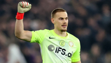 Berita Liga Champions: Filip Jorgensen Bikin Blunder saat Chelsea Dihajar PSG 2-5, Liam Rosenior Pasang Badan