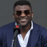 Pernah Lawan Keduanya, Mantan Juara UFC Ungkap Keunggulan Tipis dari Duel Anthony Joshua vs Tyson Fury