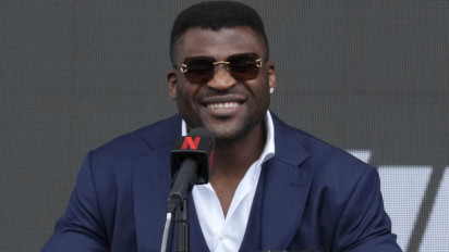 Pernah Lawan Keduanya, Mantan Juara UFC Ungkap Keunggulan Tipis dari Duel Anthony Joshua vs Tyson Fury