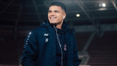 Bukan Hanya Bermain Bola, Pemain Mualaf Timnas Indonesia ini Juga Semangat Bangun Masjid