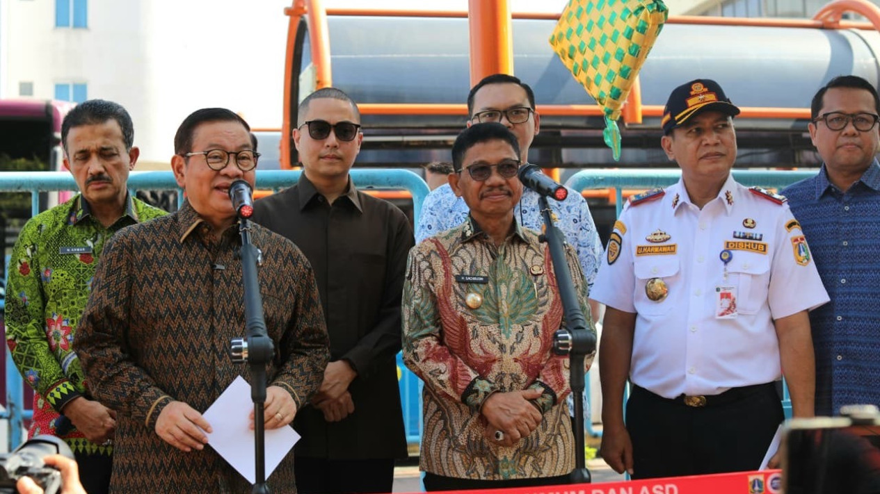 Transjabodetabek Blok M-Soetta Punya 23 Titik Pemberhentian dan Waktu Tempuh 121 Menit, Ini Daftar Rutenya
            - galeri foto