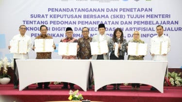 Mendagri Tandatangani SKB 7 Menteri tentang Pedoman Pemanfaatan Teknologi Digital dan Kecerdasan Artifisial