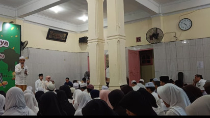 Makna Besar Berbuka Puasa Bersama Anak Yatim Piatu: Sunnah Penuh Pahala yang Menginspirasi Aksi Berbagi di Ramadan