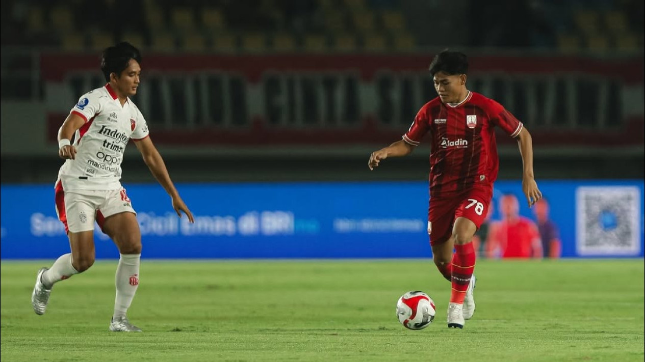 Hasil Super League: Persis Solo Mengamuk di Manahan, Bali United Digulung 3 Gol Tanpa Balas
            - galeri foto