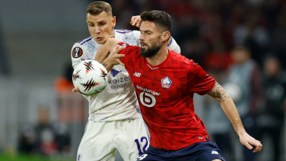 Rekap Hasil Leg Pertama 16 Besar Liga Europa 2025-2026: Calvin Verdonk Hilang saat Lille Keok, Duel Duo Italia Berakhir Imbang