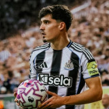 Man City Gigit Jari, Arsenal Siap Tumbalkan Pemain demi Rekrut Bek Gacor Seharga Rp1,3 Triliun