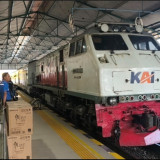 355 Personil Siaga Amankan Perjalanan KA, Daop 7 Madiun Siapkan 2 KA Tambahan Jelang Lebaran 2026