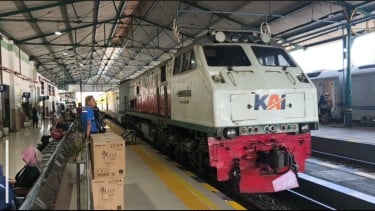 355 Personil Siaga Amankan Perjalanan KA, Daop 7 Madiun Siapkan 2 KA Tambahan Jelang Lebaran 2026