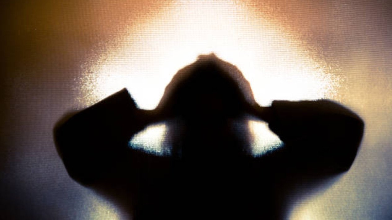 Viiral! Ustadz Terkenal Berinisial SAM Dilaporkan ke Bareskrim, Diduga Lecehkan Santri Pria Sejak 2017
            - galeri foto