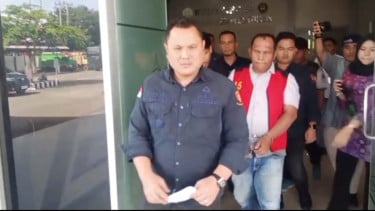 Kades Aktif Dua Periode di Banyuasin Ditahan Kejari, Dugaan Korupsi Dana Desa Rugikan Negara Rp418 Juta