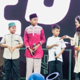 Diisi Tausiah Ramadan oleh Ustaz Ja ani Qurtuby, Program Sosial Bagikan 10 Ribu Paket Makanan Berbuka Sukes Digelar