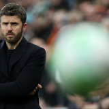 Performa MU Melejit di Era Carrick, Jim Ratcliffe Masih Bimbang soal Status Permanen