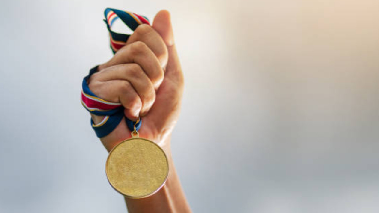 Mahasiswa Indonesia Bersinar di Malaysia, Tim FEB UMB Raih Gold Medal dan Bronze Medal pada 2nd International Student Competition
            - galeri foto