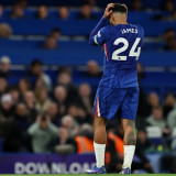 Stamford Bridge Membisu! Gol Bintang Newcastle United Anthony Gordon Bungkam Chelsea yang Dominan