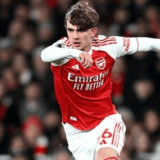 Menang di Detik-detik Terakhir! Arsenal Hukum Everton, Wonderkid Dowman Jadi Sorotan