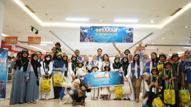 Pertamina Patra Niaga Ajak Anak Yatim Belanja Baju Lebaran lewat Sebaran 5.0 di Surabaya