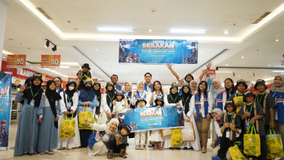 Pertamina Patra Niaga Ajak Anak Yatim Belanja Baju Lebaran lewat Sebaran 5.0 di Surabaya