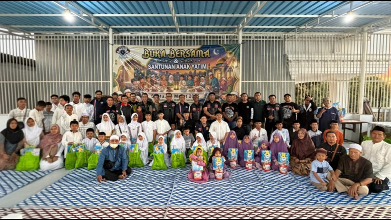 Keutamaan Berbuka Puasa dengan Anak Yatim, Tradisi Berbagi yang Penuh Berkah di Bulan Ramadan
            - galeri foto