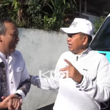 Gebrakan Kang Dedi Mulyadi, Mobil Mewah Gubernur Disulap Jadi Ambulans untuk Warga di Jalur Mudik
