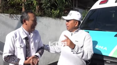 Gebrakan Kang Dedi Mulyadi, Mobil Mewah Gubernur Disulap Jadi Ambulans untuk Warga di Jalur Mudik