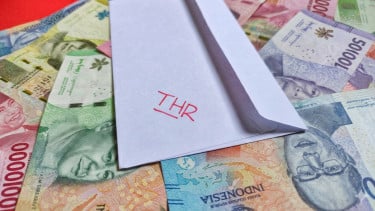 Tradisi Bagi Uang dan Hampers Saat Hari Raya Idulfitri, Bagaimana Hukumnya? Ini Penjelasan Ustaz Khalid Basalamah