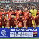 Persija Jakarta Buang Peluang Kejar Persib! Dewa United Curi Poin di JIS