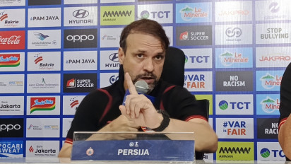Persija Ditahan Dewa United, Mauricio Souza Semprot Kondisi Lapangan JIS!