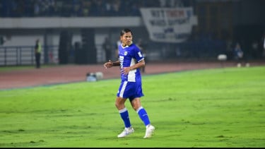 Lebaran di Puncak Klasemen, Adam Alis Pastikan Persib Tak Terlena Selama Liburan