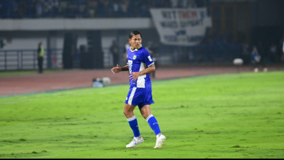 Lebaran di Puncak Klasemen, Adam Alis Pastikan Persib Tak Terlena Selama Liburan