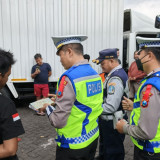 Polres Malang Tertibkan Truk Sumbu 3 Saat Mudik Lebaran 2026