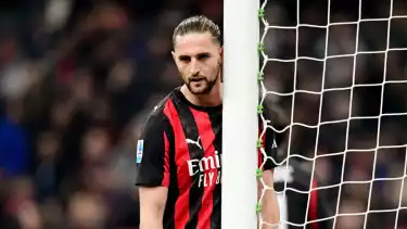 Milan Tumbang dari Lazio, Absennya Adrien Rabiot Ternyata Jadi Biang Masalah